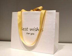 YS-19040 white exquisite jewelry bag